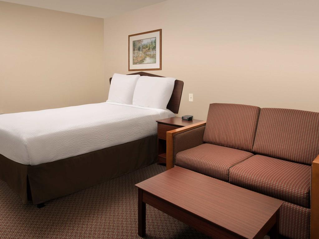 Woodspring Suites Kansas City Mission Merriam Екстериор снимка